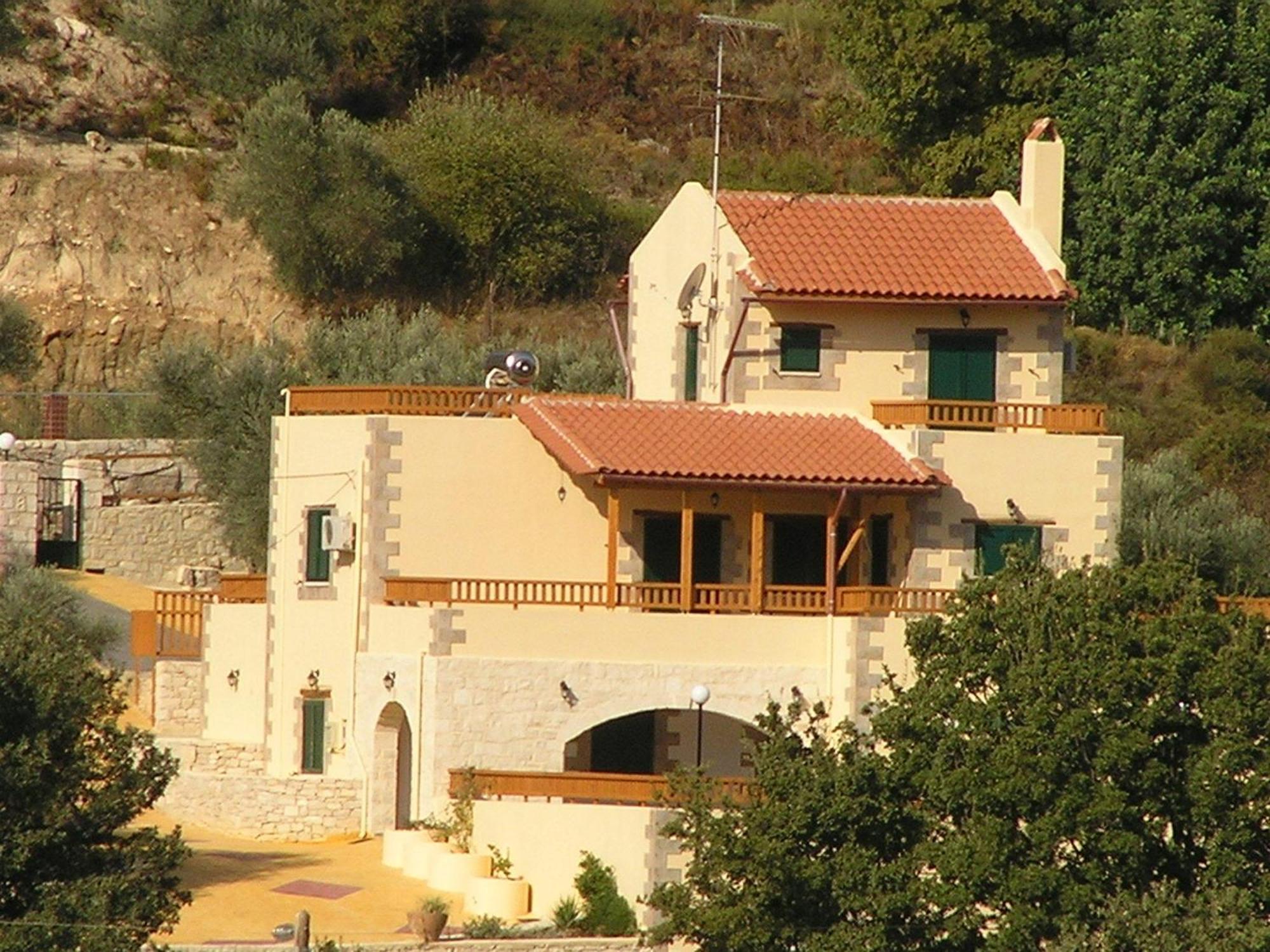 Kaloniktis Stratos Villas חדר תמונה