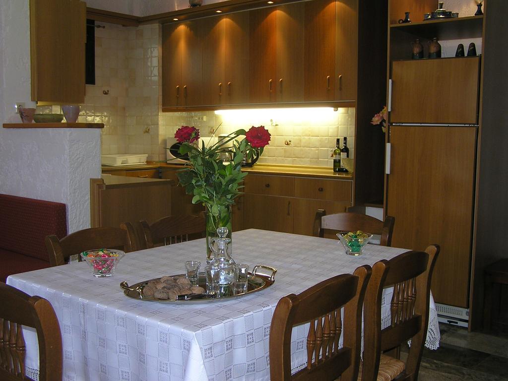 Kaloniktis Stratos Villas מראה חיצוני תמונה