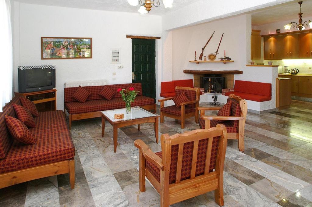 Kaloniktis Stratos Villas חדר תמונה