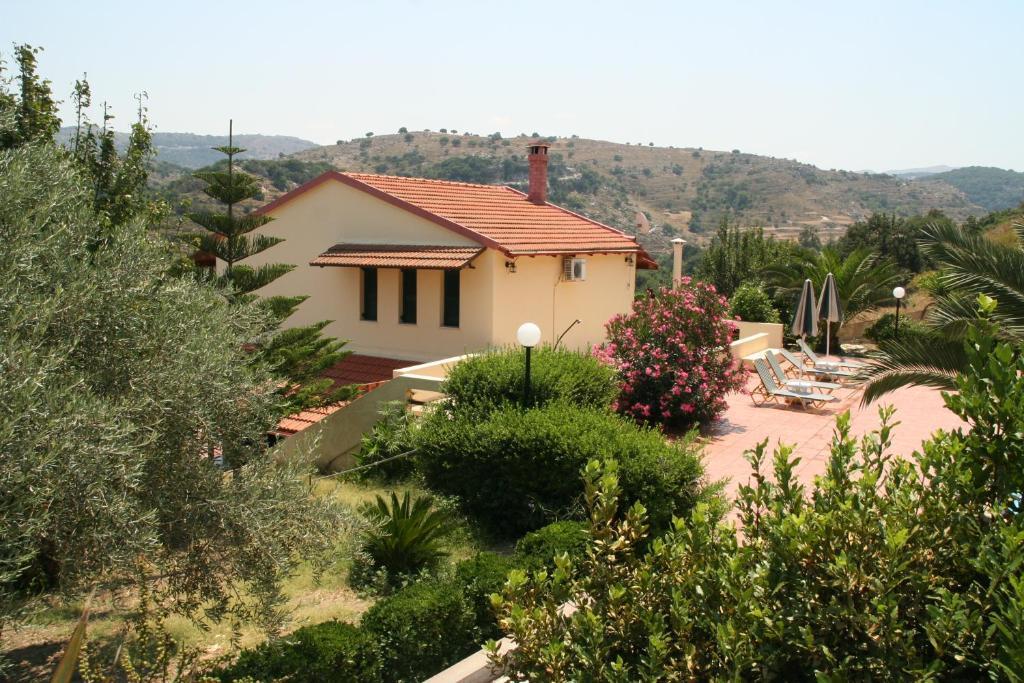 Kaloniktis Stratos Villas חדר תמונה