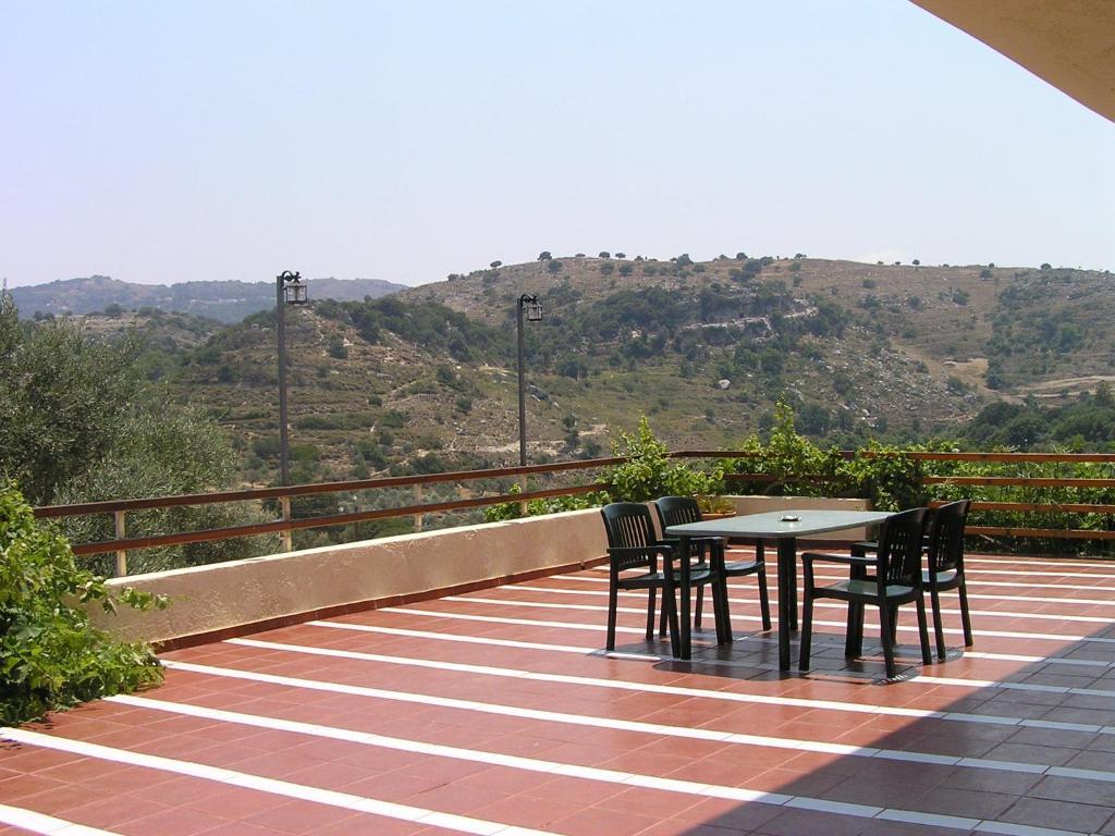 Kaloniktis Stratos Villas חדר תמונה